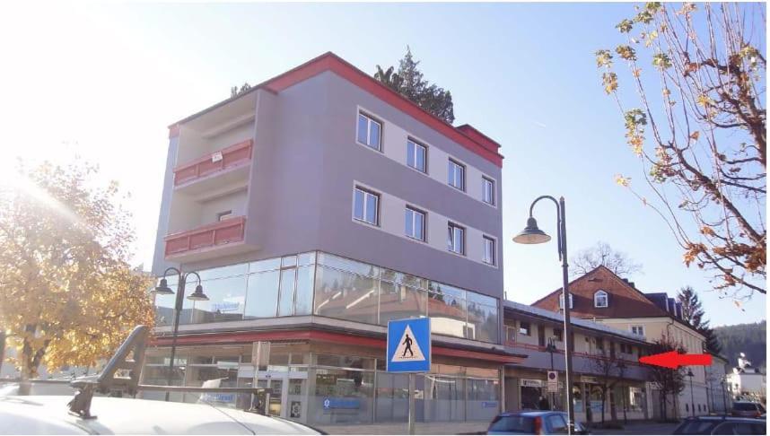 Ferienwohnung Mit Balkon In Krumpendorf Exterior photo