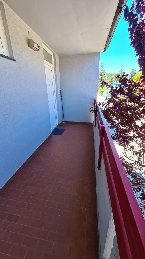 Ferienwohnung Mit Balkon In Krumpendorf Exterior photo